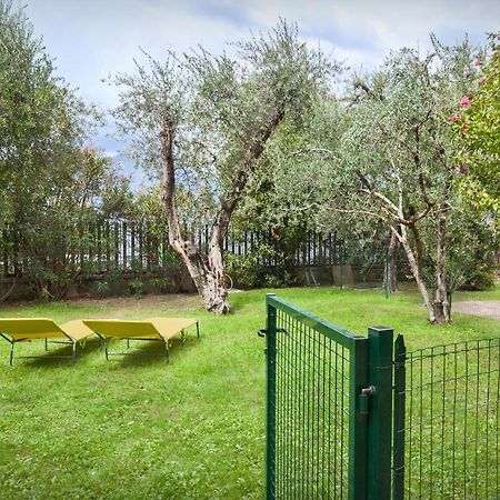 Apartment Frader Otto With Lake View Torri Del Benaco Exterior foto
