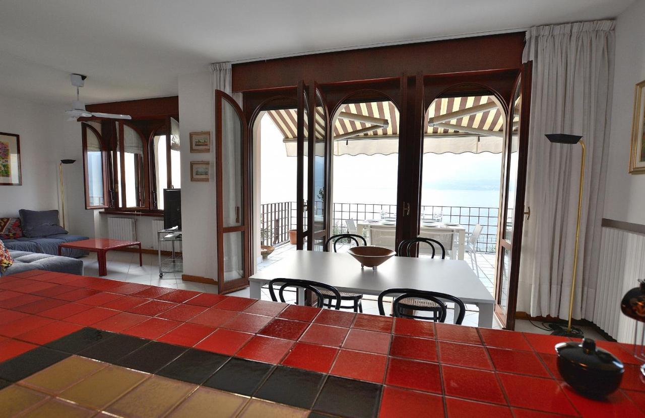 Apartment Frader Otto With Lake View Torri Del Benaco Exterior foto